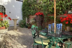 Photo 19- click for photo gallery